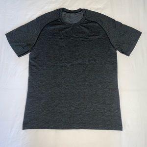 Lululemon Metal Vent Short Sleeve